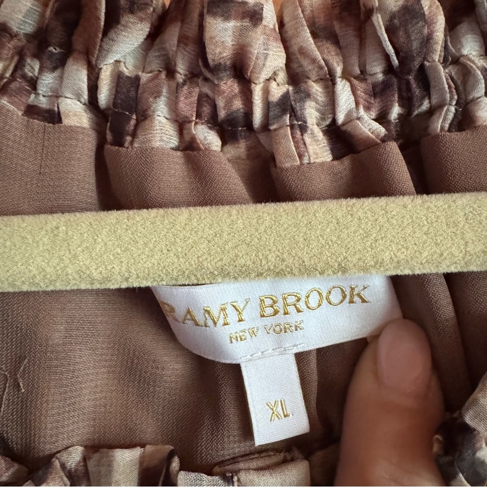 Ramy Brook Lined Pleated Blouse XL Elastic Neck Puff Sleeve - Picture 2 of 10